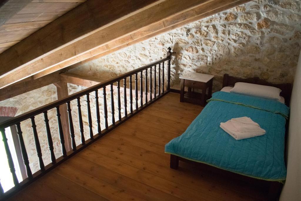 Volakas Beachfront Suites Rethymno  Bagian luar foto