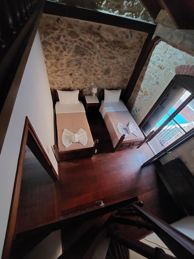 Volakas Beachfront Suites Rethymno  Bagian luar foto